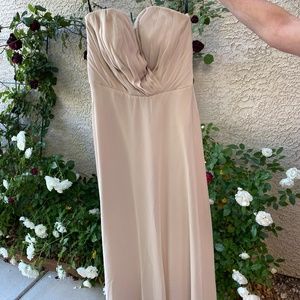 Bridesmaid dress strapless